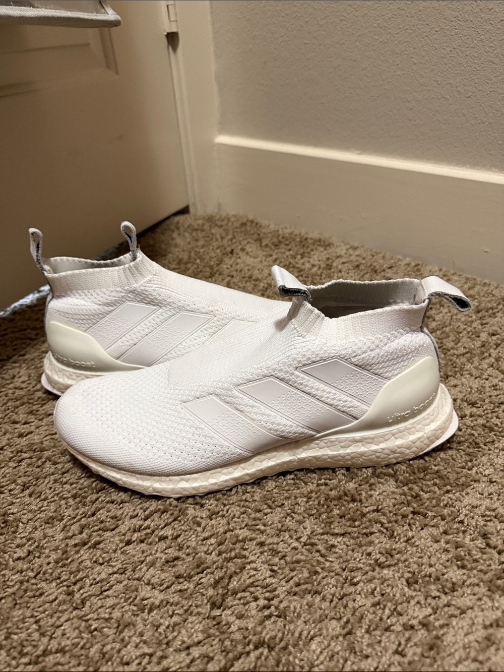 Adidas Ultraboost Men's White Slip-On Primeknit Running Shoes